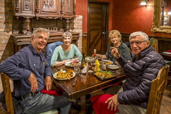 Fun and delicious dinner with Irene & Joe